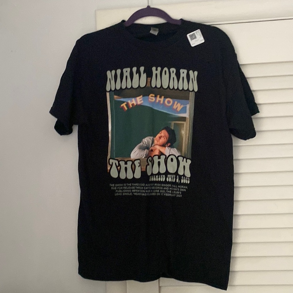NEW Niall Horan Tee! Size unisex M